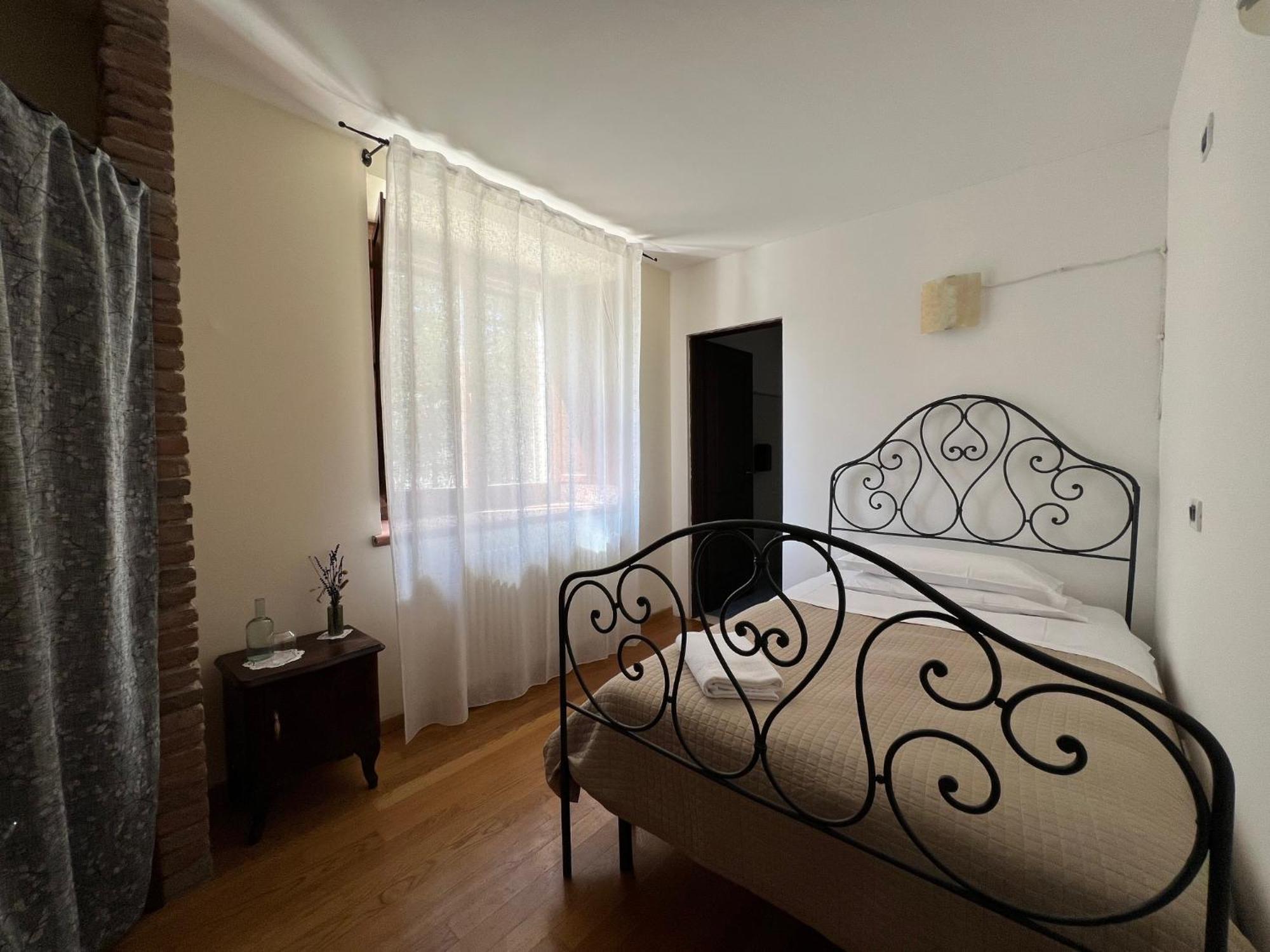 Locanda Sul Lago Санто-Стефано-ді-Сессаніо Екстер'єр фото