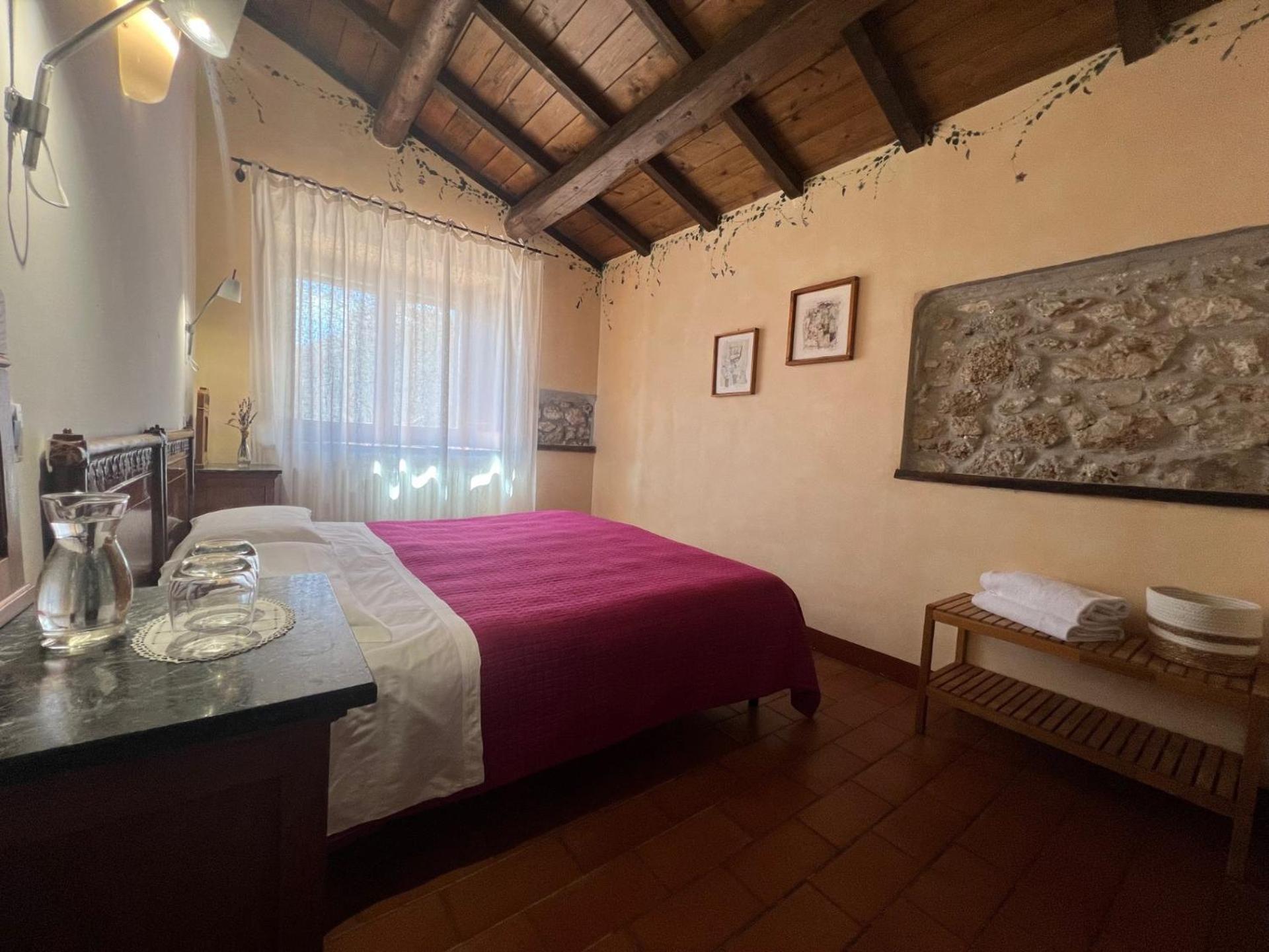 Locanda Sul Lago Санто-Стефано-ді-Сессаніо Екстер'єр фото