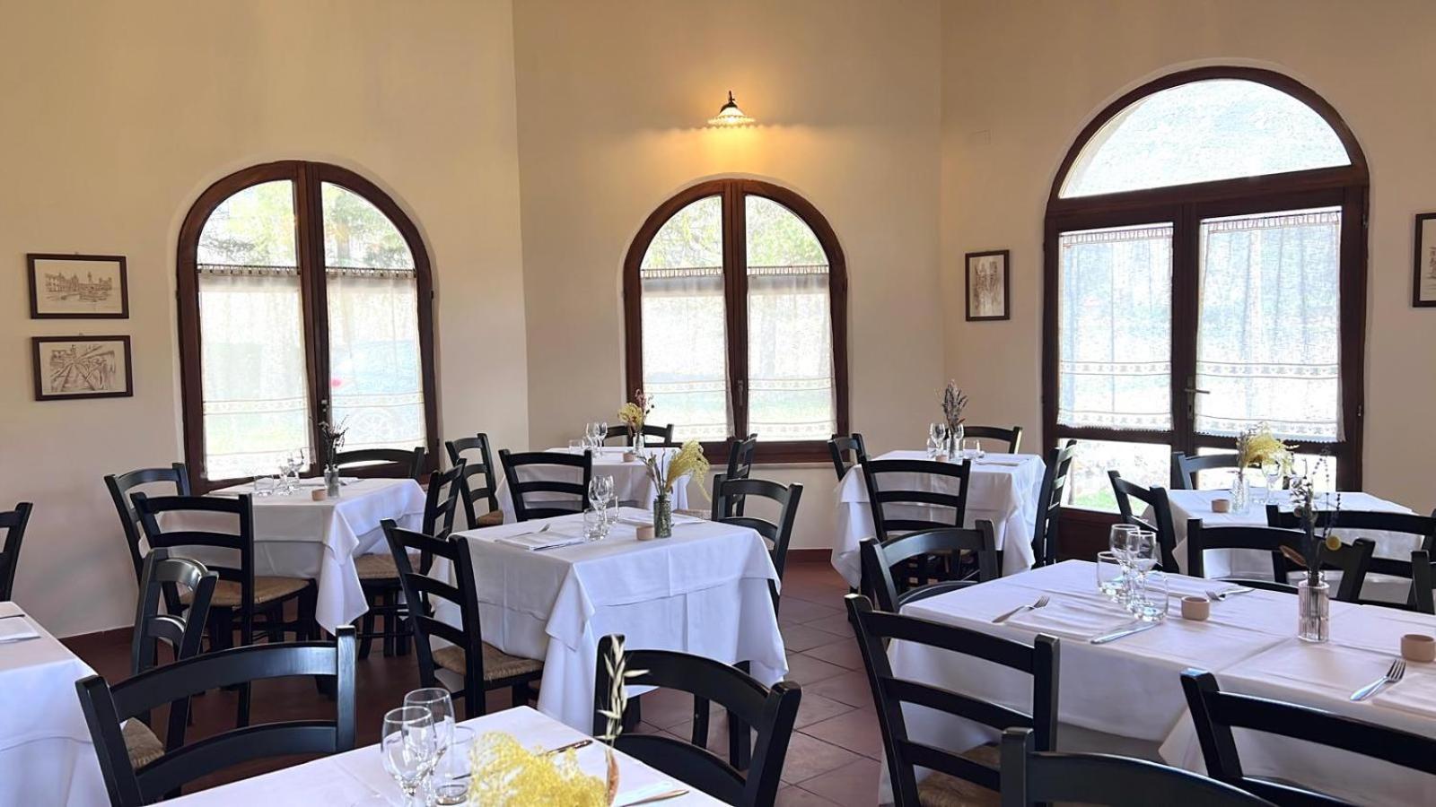 Locanda Sul Lago Санто-Стефано-ді-Сессаніо Екстер'єр фото