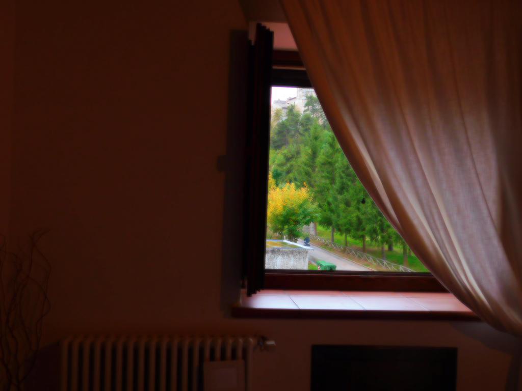 Locanda Sul Lago Санто-Стефано-ді-Сессаніо Екстер'єр фото